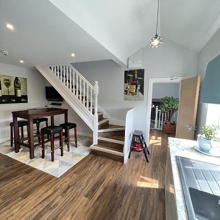 Moseley Village Apartments バーミンガム エクステリア 写真