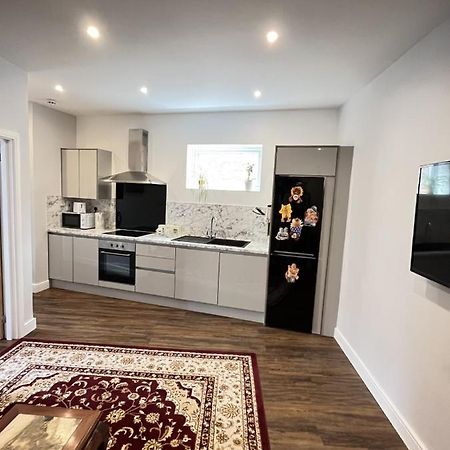 Moseley Village Apartments バーミンガム エクステリア 写真